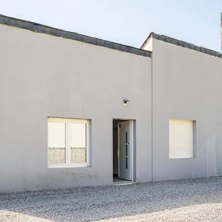 De La Petite Escapade בית הארחה Donges