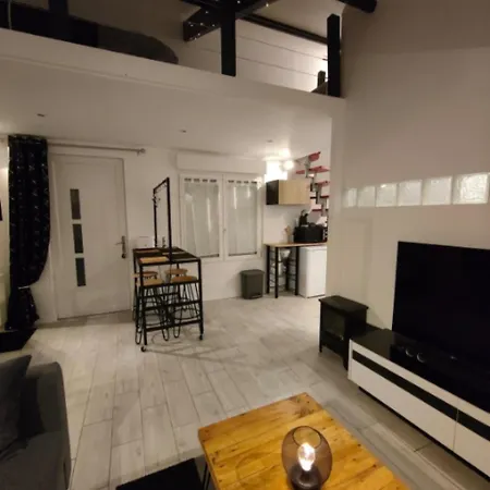 Moderne Avec Charme Et Acces Propre
